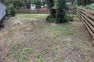 1604 Co Rd 434B, Lake Panasoffkee, FL 33538 - Photo 8
