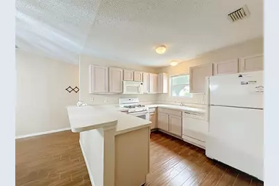 2177 Broxton Pl, The Villages, FL 32162 - Photo 6