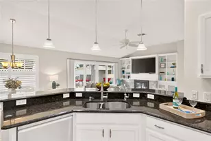 9335 SE 176th Saffold St, The Villages, FL 32162 - Photo 12