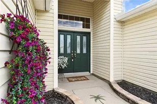 9335 SE 176th Saffold St, The Villages, FL 32162 - Photo 2
