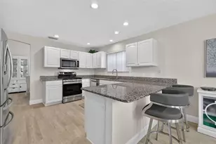 3057 Egerton Pl, The Villages, FL 32162 - Photo 6