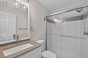 1606 Campos Dr, The Villages, FL 32162 - Photo 20