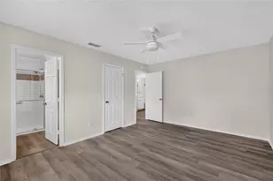 1606 Campos Dr, The Villages, FL 32162 - Photo 20