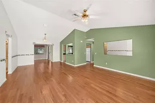 622 Lisbon Ln, The Villages, FL 32159 - Photo 8