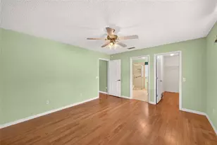 622 Lisbon Ln, The Villages, FL 32159 - Photo 20