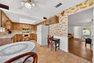 16529 Orange Ave, Umatilla, FL 32784 - Photo 20