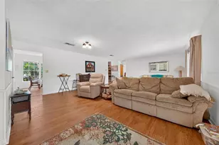 16529 Orange Ave, Umatilla, FL 32784 - Photo 8