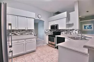 1154 San Juan Dr, The Villages, FL 32159 - Photo 4