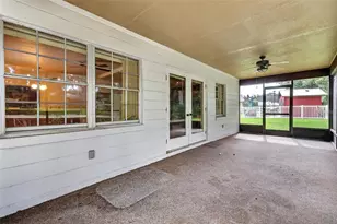 8050 Spring Dr, Yalaha, FL 34797 - Photo 30