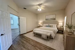 39905 Bayview Dr, Lady Lake, FL 32159 - Photo 6