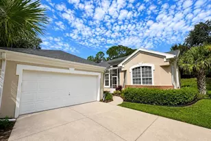 39905 Bayview Dr, Lady Lake, FL 32159 - Photo 1