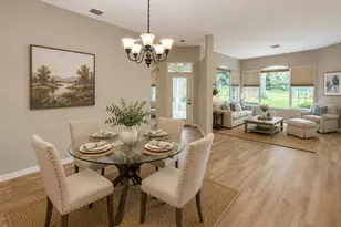 39905 Bayview Dr, Lady Lake, FL 32159 - Photo 4