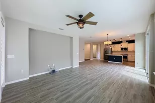 372 Alcove Dr, Groveland, FL 34736 - Photo 10