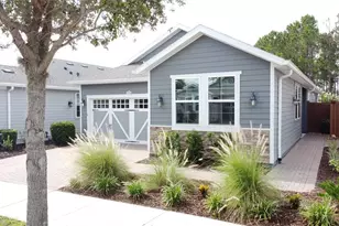 372 Alcove Dr, Groveland, FL 34736 - Photo 2