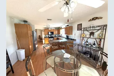 1501 Nueva Place, The Villages, FL 32159 - Photo 4