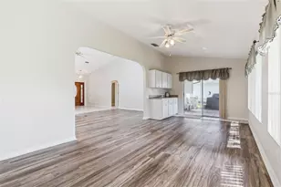 26744 Racquet Cir, Leesburg, FL 34748 - Photo 14