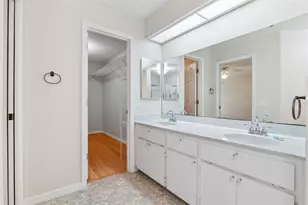 26744 Racquet Cir, Leesburg, FL 34748 - Photo 20