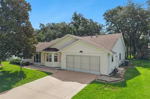 26744 Racquet Cir, Leesburg, FL 34748 - Photo 2