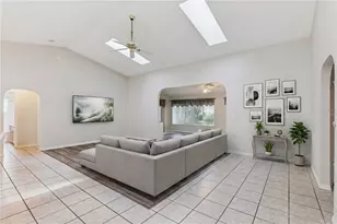 26744 Racquet Cir, Leesburg, FL 34748 - Photo 6