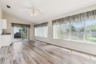 26744 Racquet Cir, Leesburg, FL 34748 - Photo 12