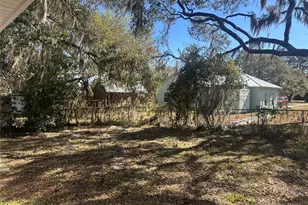 5520 Ohio Ave, Lady Lake, FL 32159 - Photo 14
