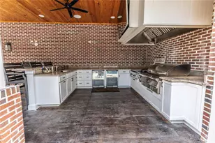 2870 NW 87th Ave, Wildwood, FL 34785 - Photo 8