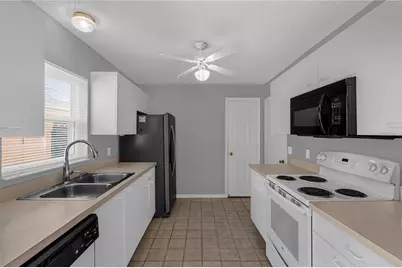 805 San Carlos Court, Lady Lake, FL 32159 - Photo 12