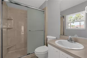 805 San Carlos Ct, Lady Lake, FL 32159 - Photo 18