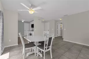 805 San Carlos Ct, Lady Lake, FL 32159 - Photo 10