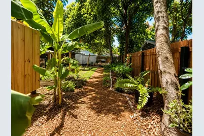 1330 Monterey Drive, Eustis, FL 32726 - Photo 20