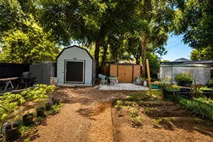 1330 Monterey Dr, Eustis, FL 32726 - Photo 22