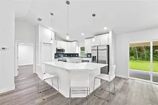 2984 SE 140th Ln, Summerfield, FL 34491 - Photo 2