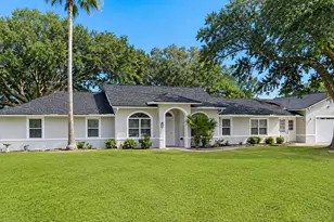 3635 Stephen Rd, Lady Lake, FL 32159 - Photo 2