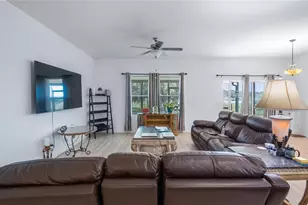 15409 Ivory Gull Ln, Mascotte, FL 34753 - Photo 4