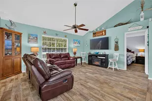 39627 Greenbrier St, Eustis, FL 32736 - Photo 6