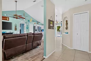 39627 Greenbrier St, Eustis, FL 32736 - Photo 4