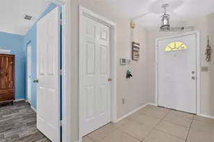 39627 Greenbrier St, Eustis, FL 32736 - Photo 4