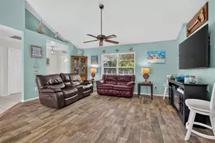 39627 Greenbrier St, Eustis, FL 32736 - Photo 8