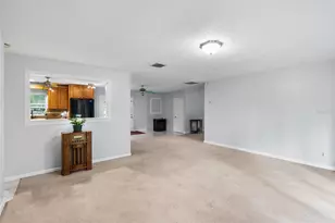 7402 W Knights Griffin Rd, Plant City, FL 33565 - Photo 10