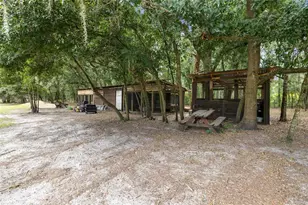 7402 W Knights Griffin Rd, Plant City, FL 33565 - Photo 32