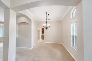 105 E Blue Water Edge Dr, Eustis, FL 32736 - Photo 2