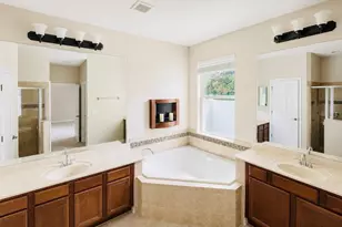 105 E Blue Water Edge Dr, Eustis, FL 32736 - Photo 14