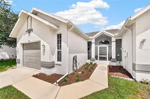 3556 S Belgrave Dr, Inverness, FL 34452 - Photo 2
