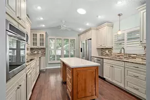 3821 Avon Ct, Clermont, FL 34711 - Photo 8