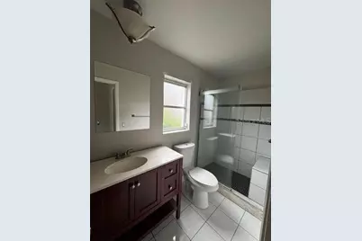 9039 Briarwood Drive, Seminole, FL 33772 - Photo 12