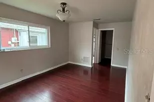9039 Briarwood Dr, Seminole, FL 33772 - Photo 10
