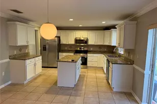 3440 Glossy Leaf Ln, Clermont, FL 34711 - Photo 4