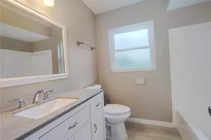 904 Hickory Ave, Fruitland Park, FL 34731 - Photo 18
