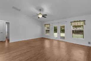 36127 Pinetree St, Fruitland Park, FL 34731 - Photo 10
