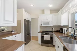 352 NW 14th Pl, Crystal River, FL 34428 - Photo 14